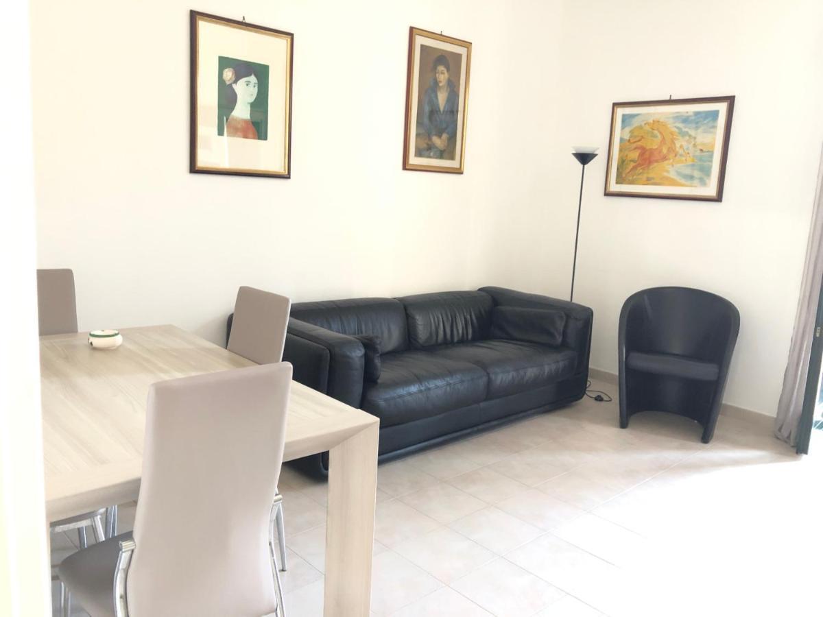 Camelia Apartment Brindisi Exterior photo